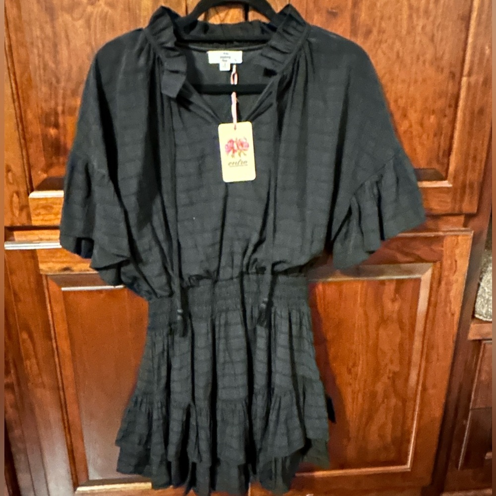 Women’s dress